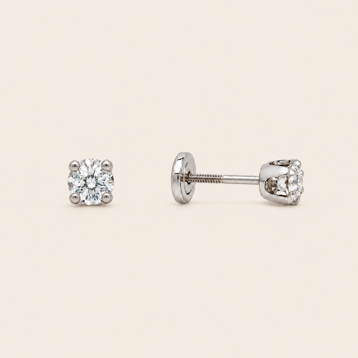 Mi Primer Diamante – Broqueles de Oro Blanco 14k con Diamante Solitario