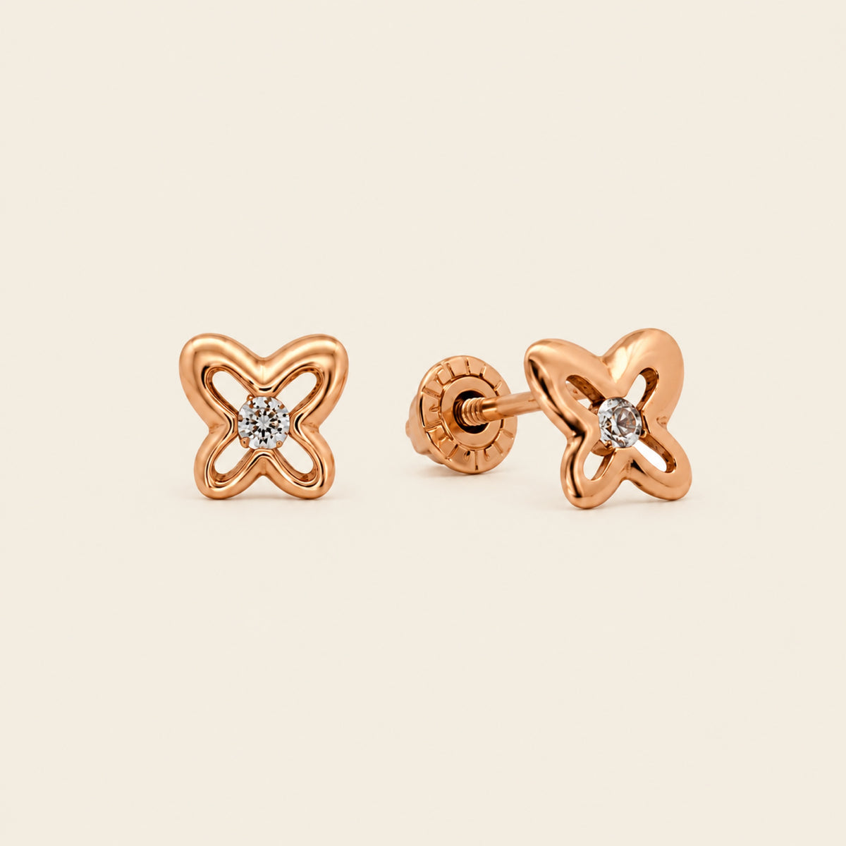 Mi Primer Diamante – Broqueles de Oro Rosa 14k con Diamante en Moño
