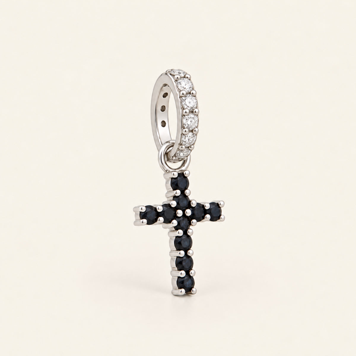 Dije de Cruz de Oro Blanco 14k con Zafiros y Diamantes