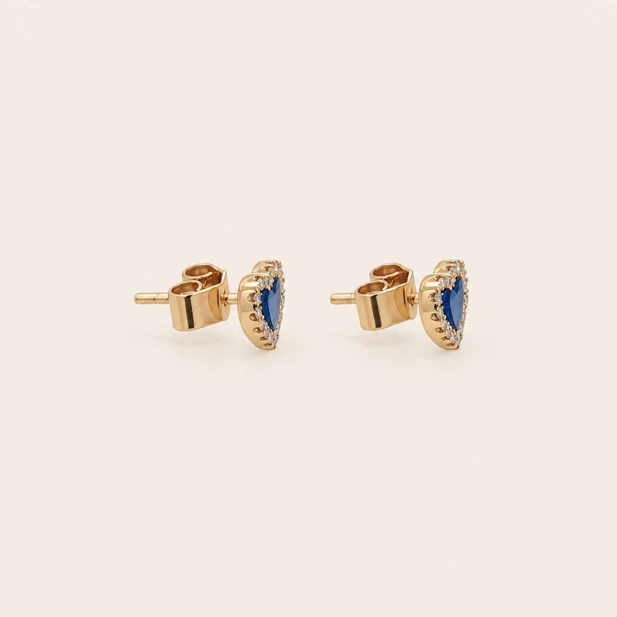 Broqueles Corazón de Oro Amarillo 14k con Piedra y Halo de Diamantes