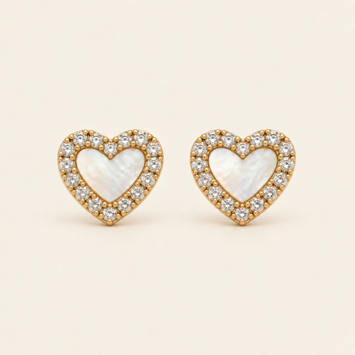 Broqueles Corazón de Oro Amarillo 14k con Piedra y Halo de Diamantes