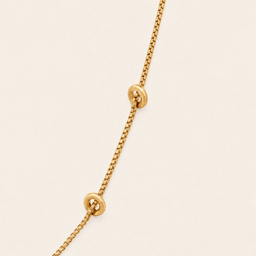 Collar de Oro Laminado con Cadena Veneciana y Dije de Circonia