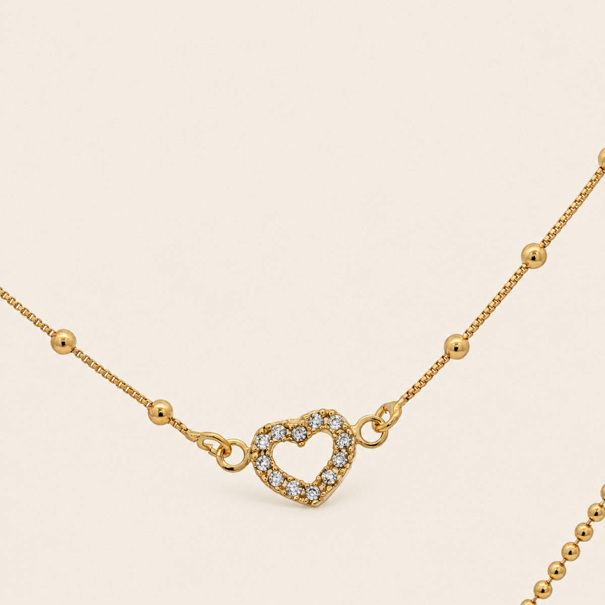 Collar Doble de Oro Laminado 18k con Corazón y Flor