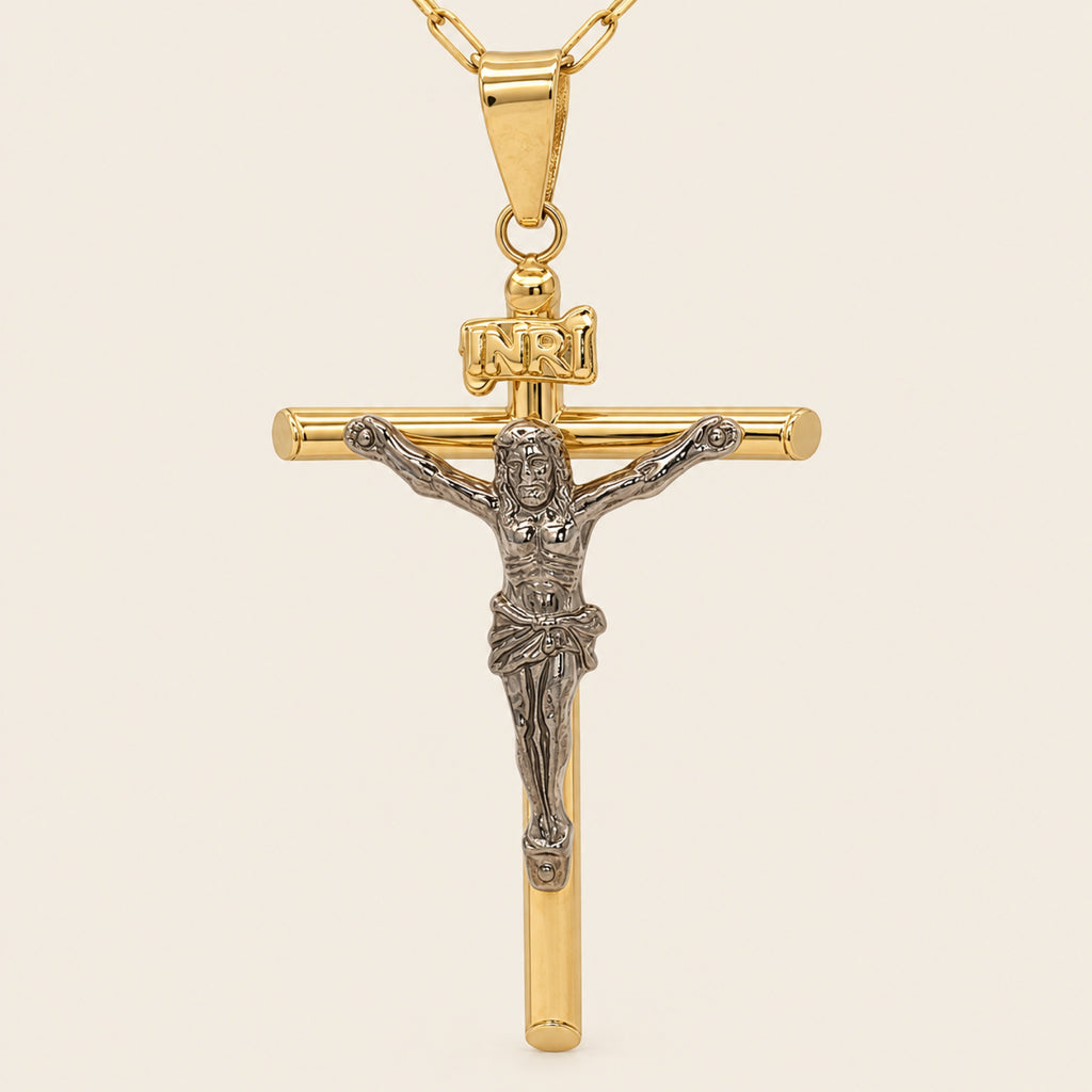 Dije de Crucifijo de Oro Amarillo 10k con Cristo en Oro Blanco