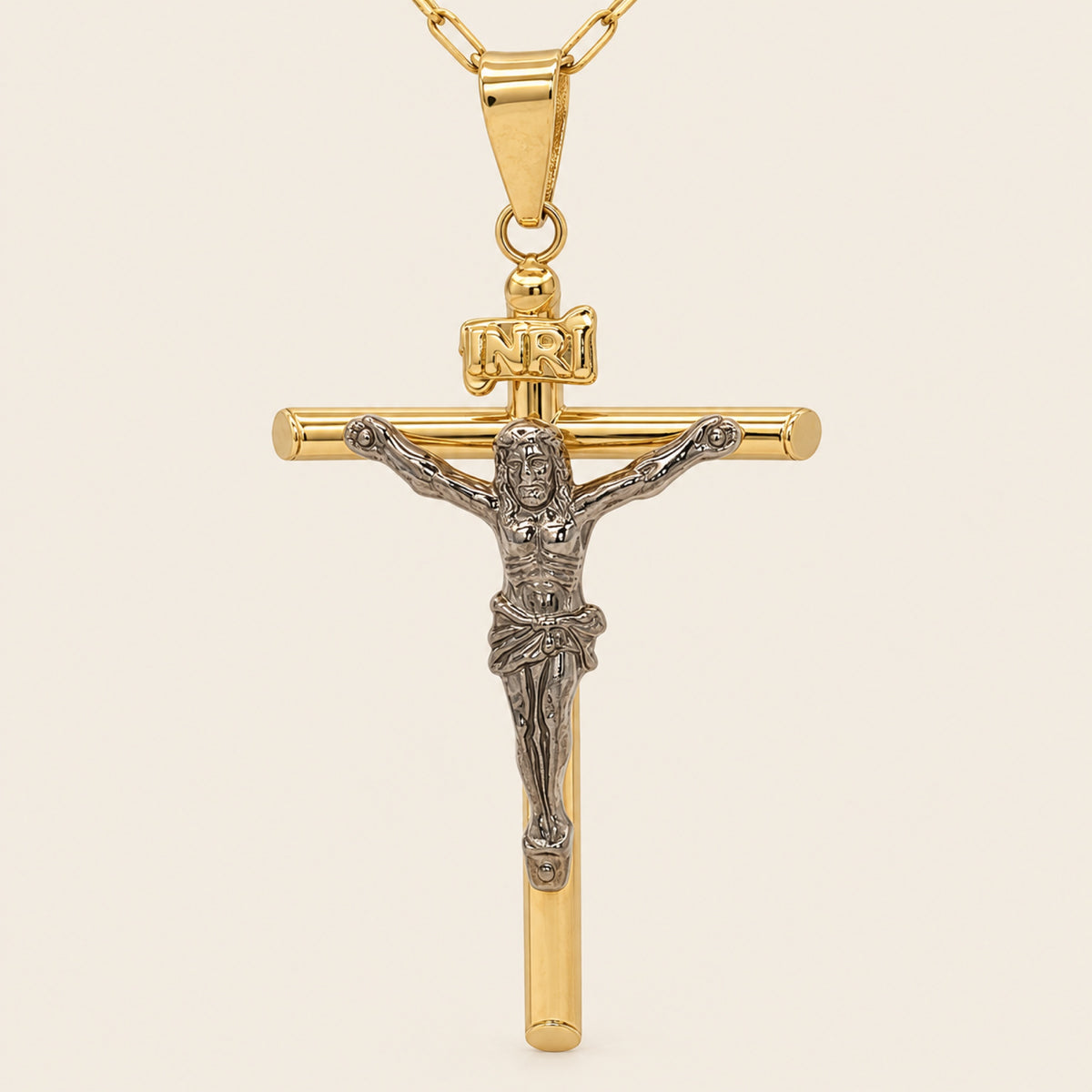 Dije de Crucifijo de Oro Amarillo 10k con Cristo en Oro Blanco