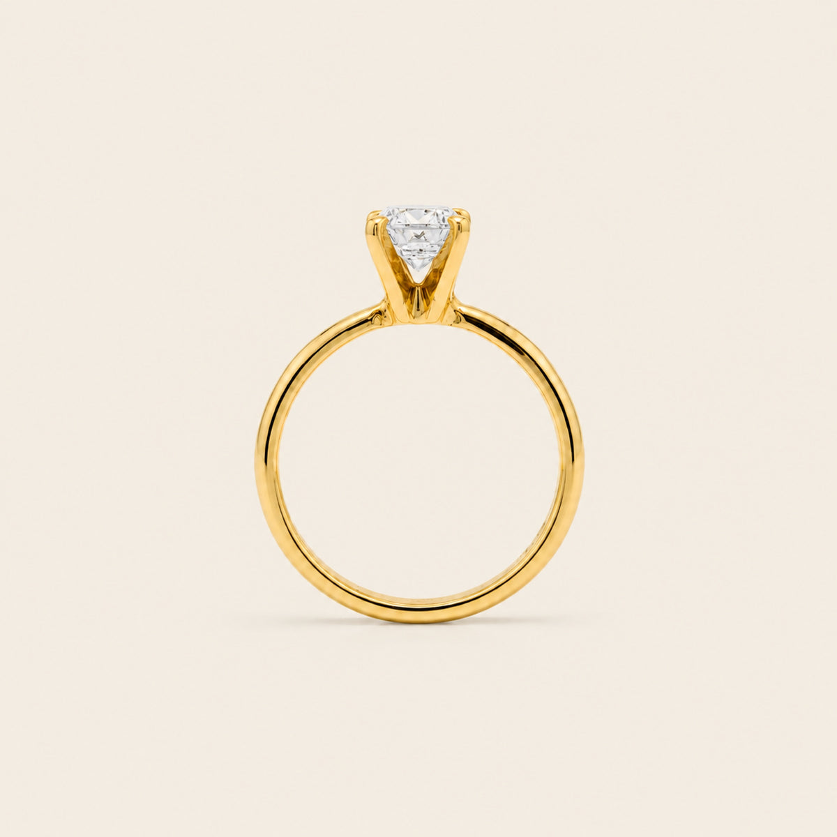 Anillo Solitario de Compromiso de Oro Amarillo 14k con Diamante Esmeralda