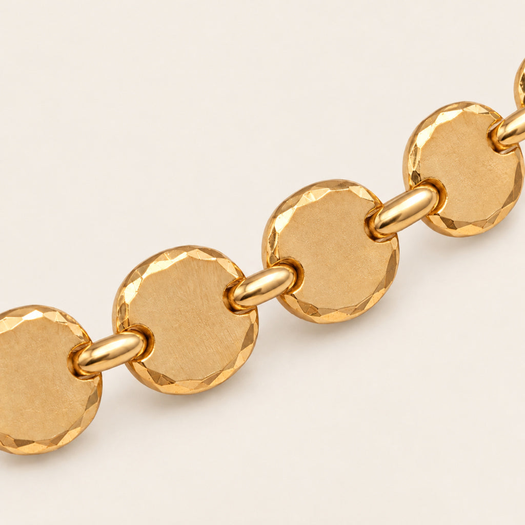 Collar Triple de Oro Laminado con Bolitas Planas