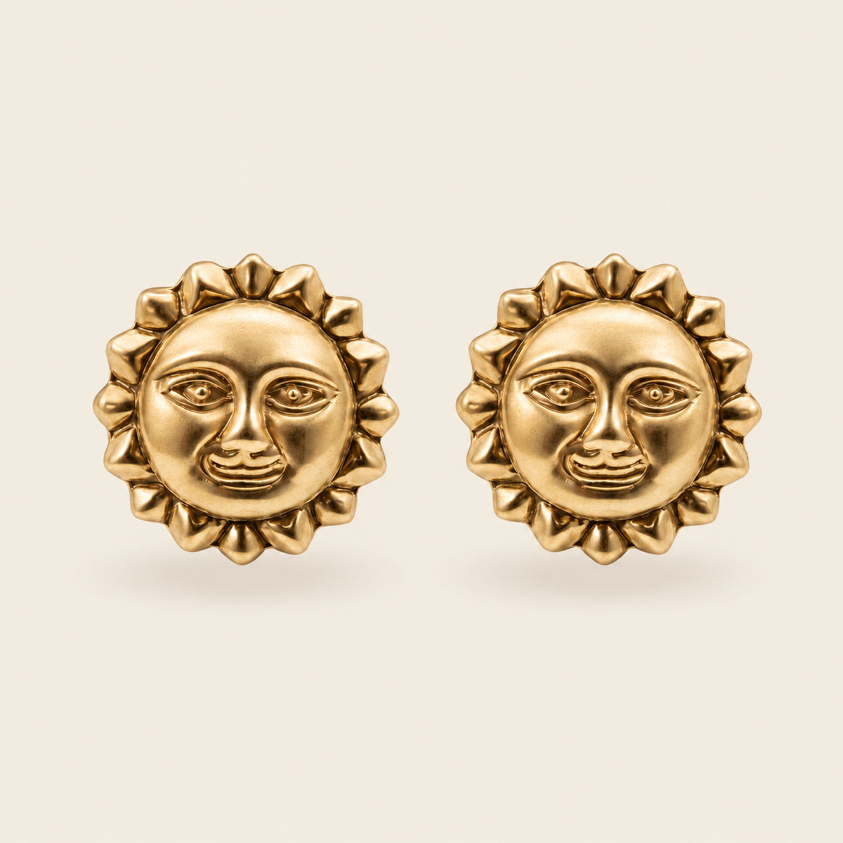 Aretes de Sol de Oro Laminado 18k
