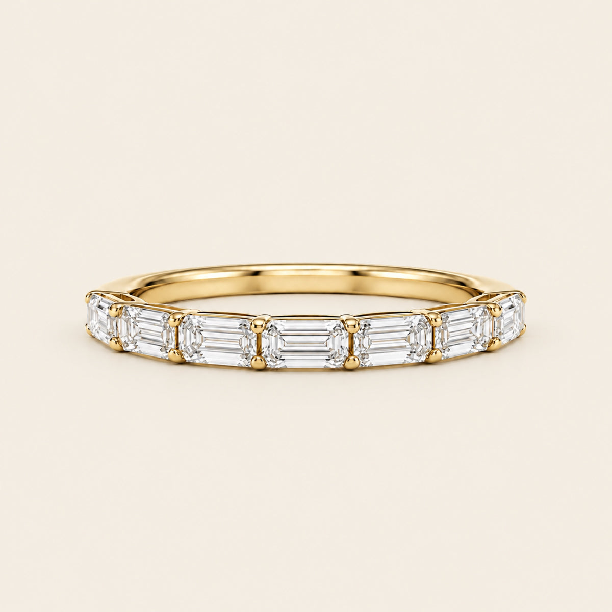Churumbela de Oro Amarillo 14k con Diamantes de Laboratorio Corte Esmeralda