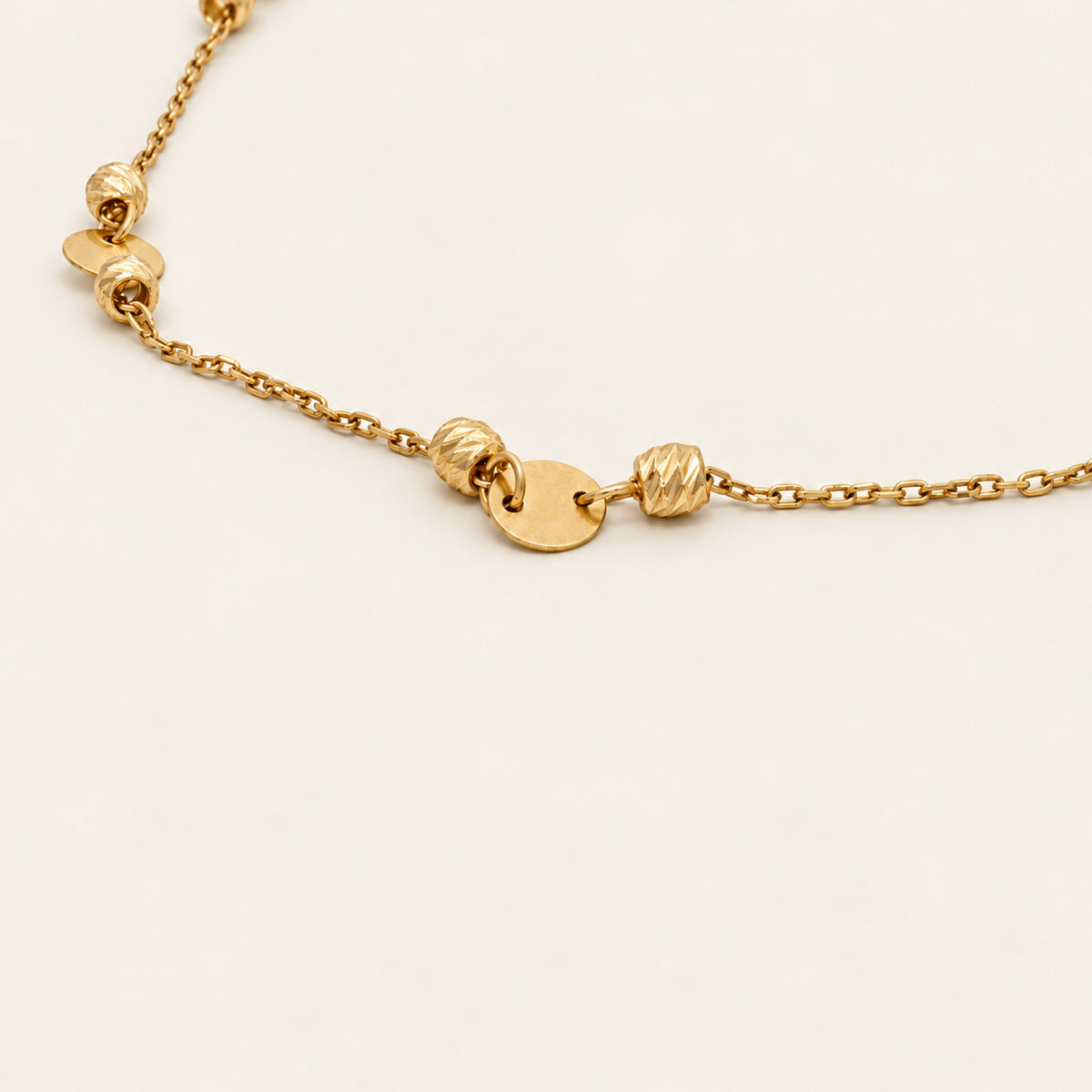 Pulsera de Oro Amarillo 10k con Discos Diamantados