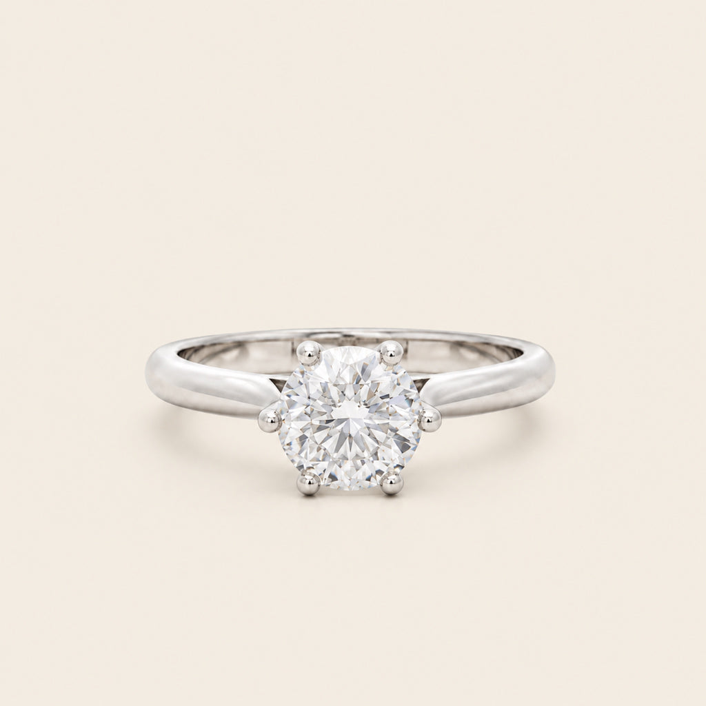 Anillo Solitario de Compromiso de Oro Blanco 14k con Diamante Corte Portugués