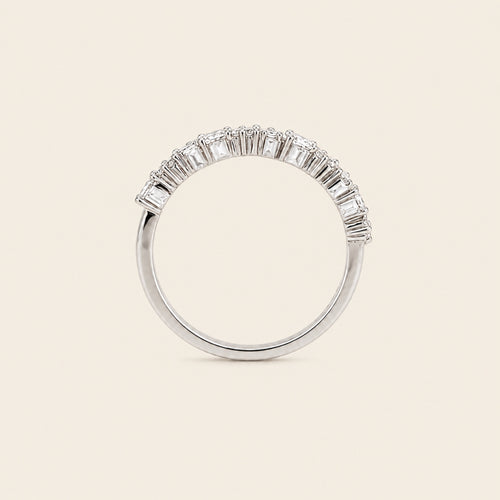 Alianza / Churumbela de Oro Blanco 14k con Diamantes de Laboratorio de Cortes Mixtos