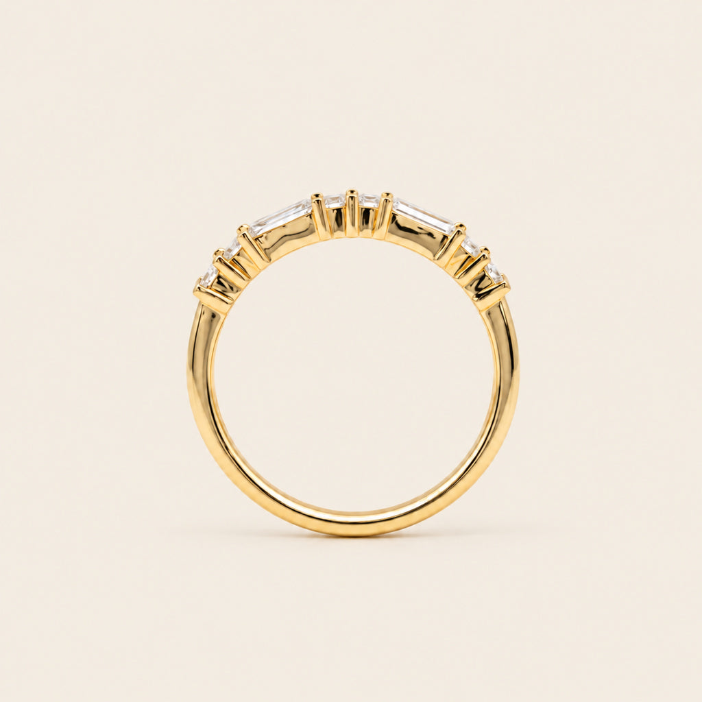 Alianza / Churumbela de Oro Amarillo 14k con Diamante Baguette de Laboratorio