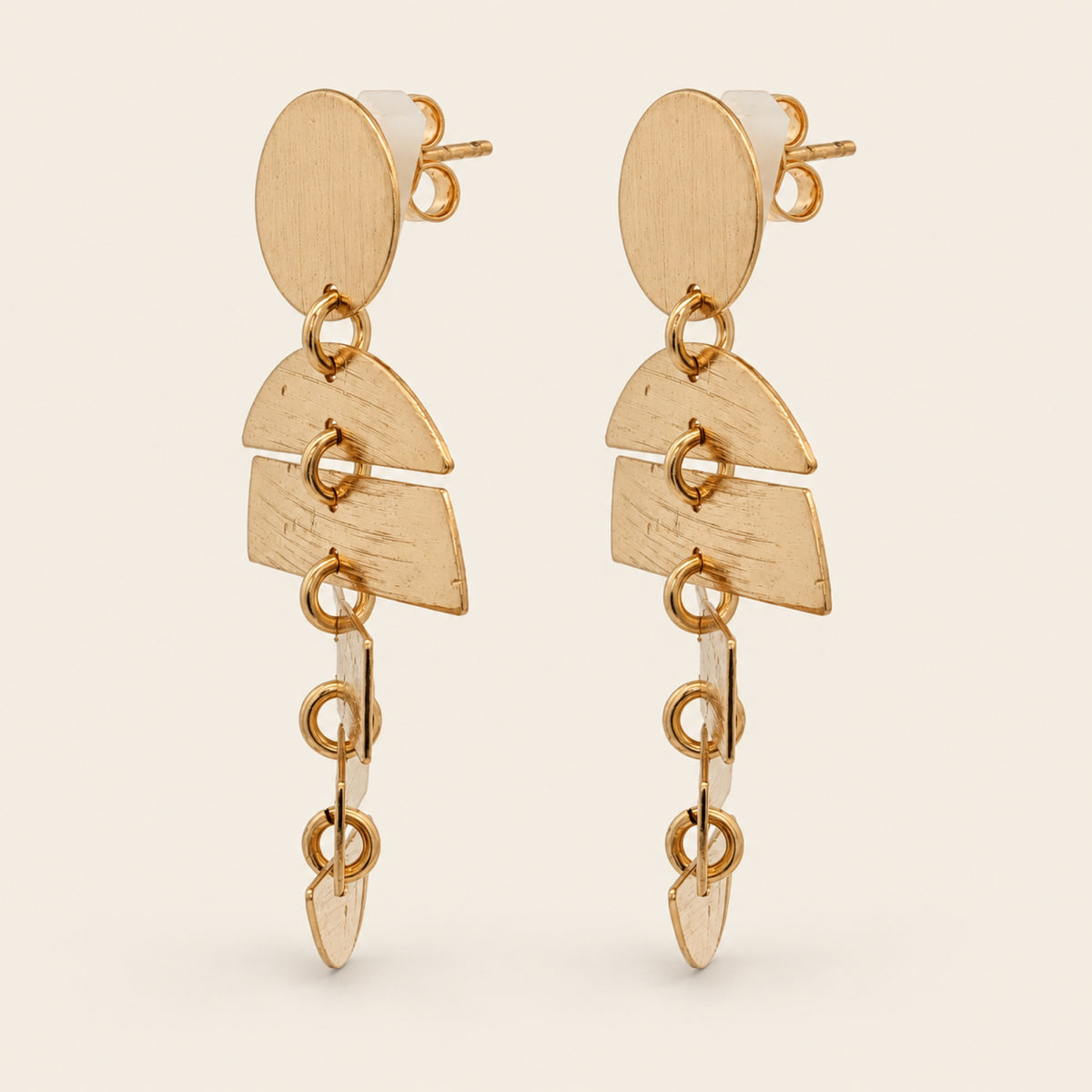 Aretes de Oro Laminado con Disco y Piezas Articuladas