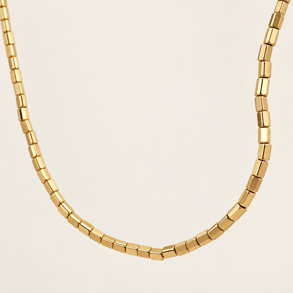 Collar de Oro Laminado con Cilindros