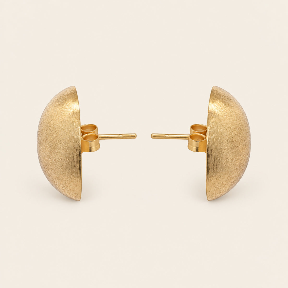 Aretes Cuadrados de Oro Laminado Texturizado