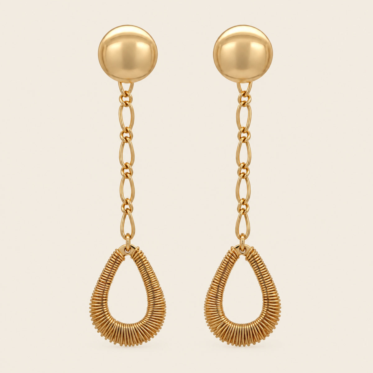 Aretes Largos de Oro Laminado con Cadena y Óvalo de Alambre