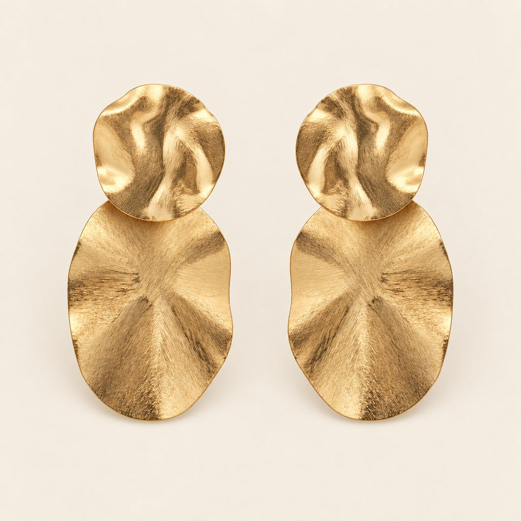 Aretes Largos de Oro Laminado con Doble Placa Ondulada