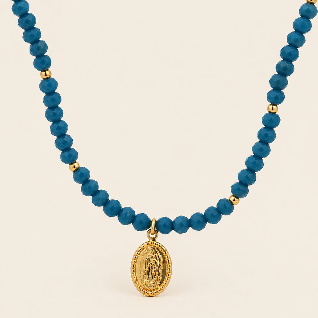 Collar de Oro Laminado con Cuentas Azules y Medalla de la Virgen de Guadalupe