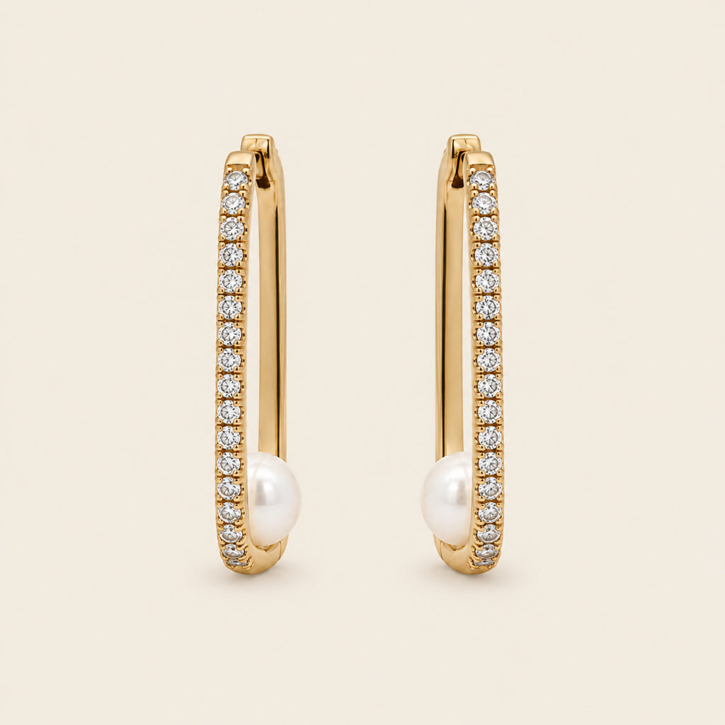 Alicia – Huggies de Oro Amarillo 14k con Perla y Diamante