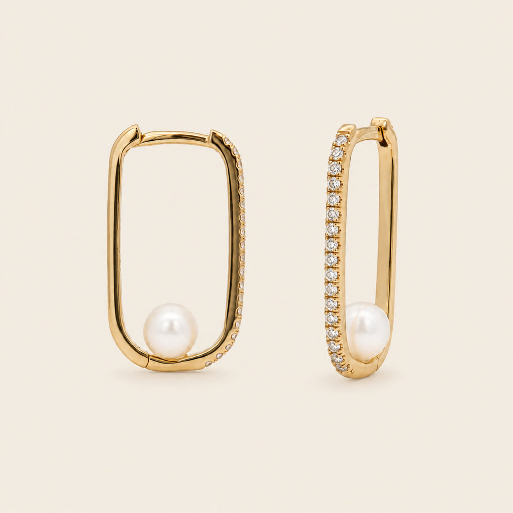 Alicia – Huggies de Oro Amarillo 14k con Perla y Diamante