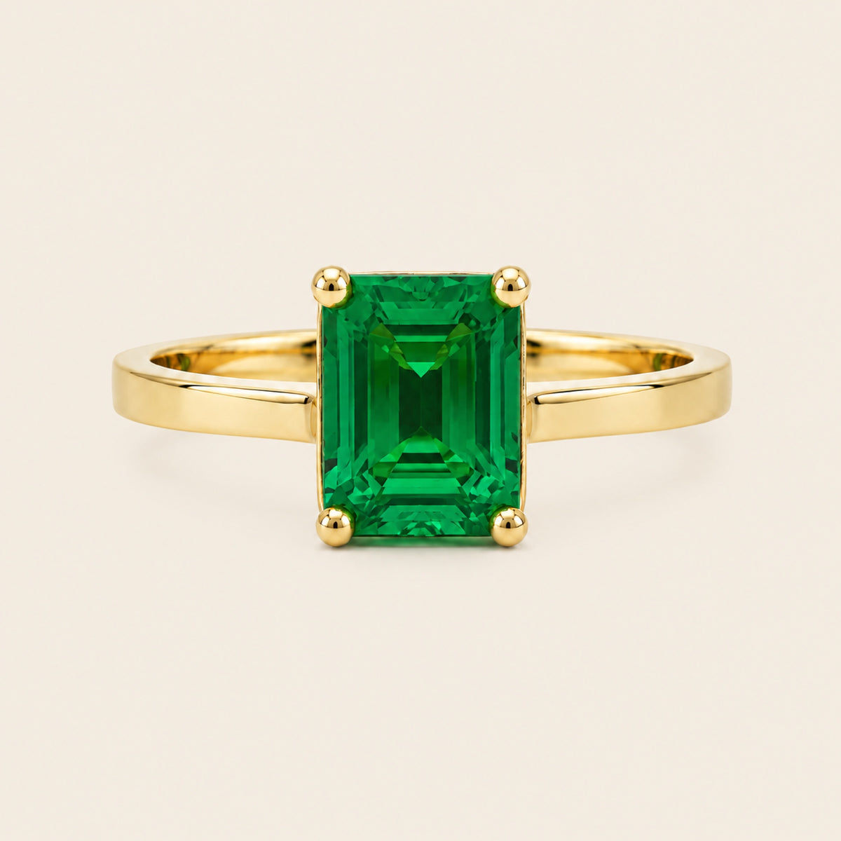 Inés – Anillo Solitario de Oro Amarillo 14k con Esmeralda