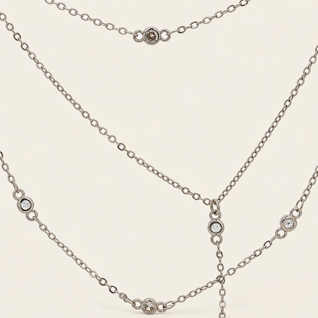 Collar Cascada Plateado con Cristales