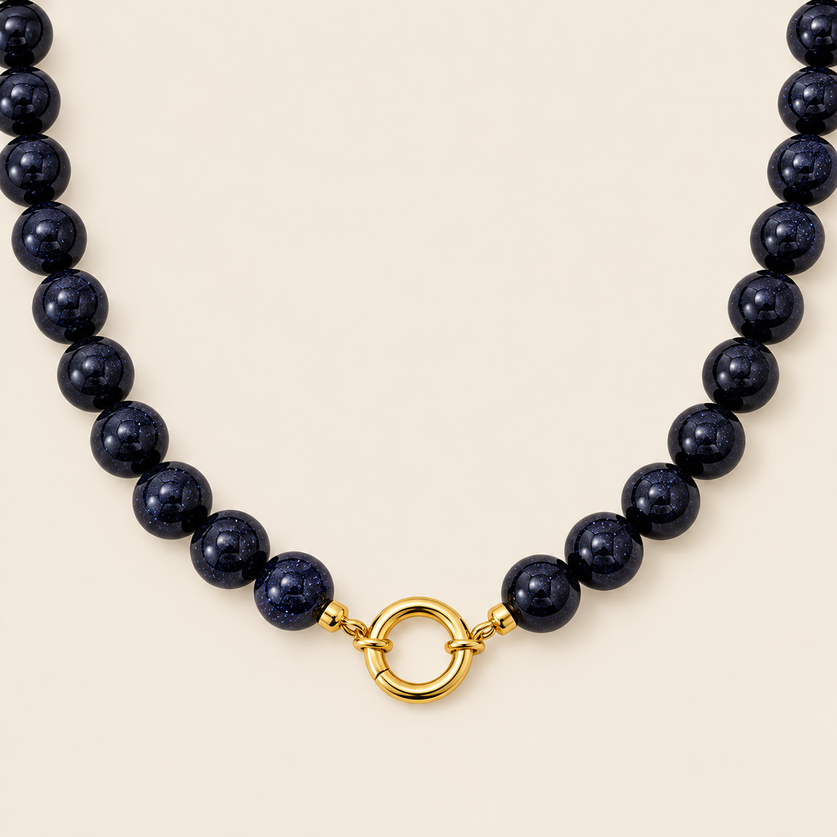 Estrellas – Collar Dorado con Goldstone Azul