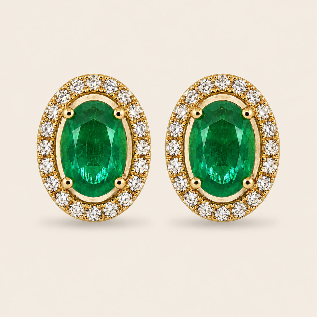 Broqueles de Oro Amarillo 18k con Esmeralda Ovalada y Chaqueta de Diamantes Removible