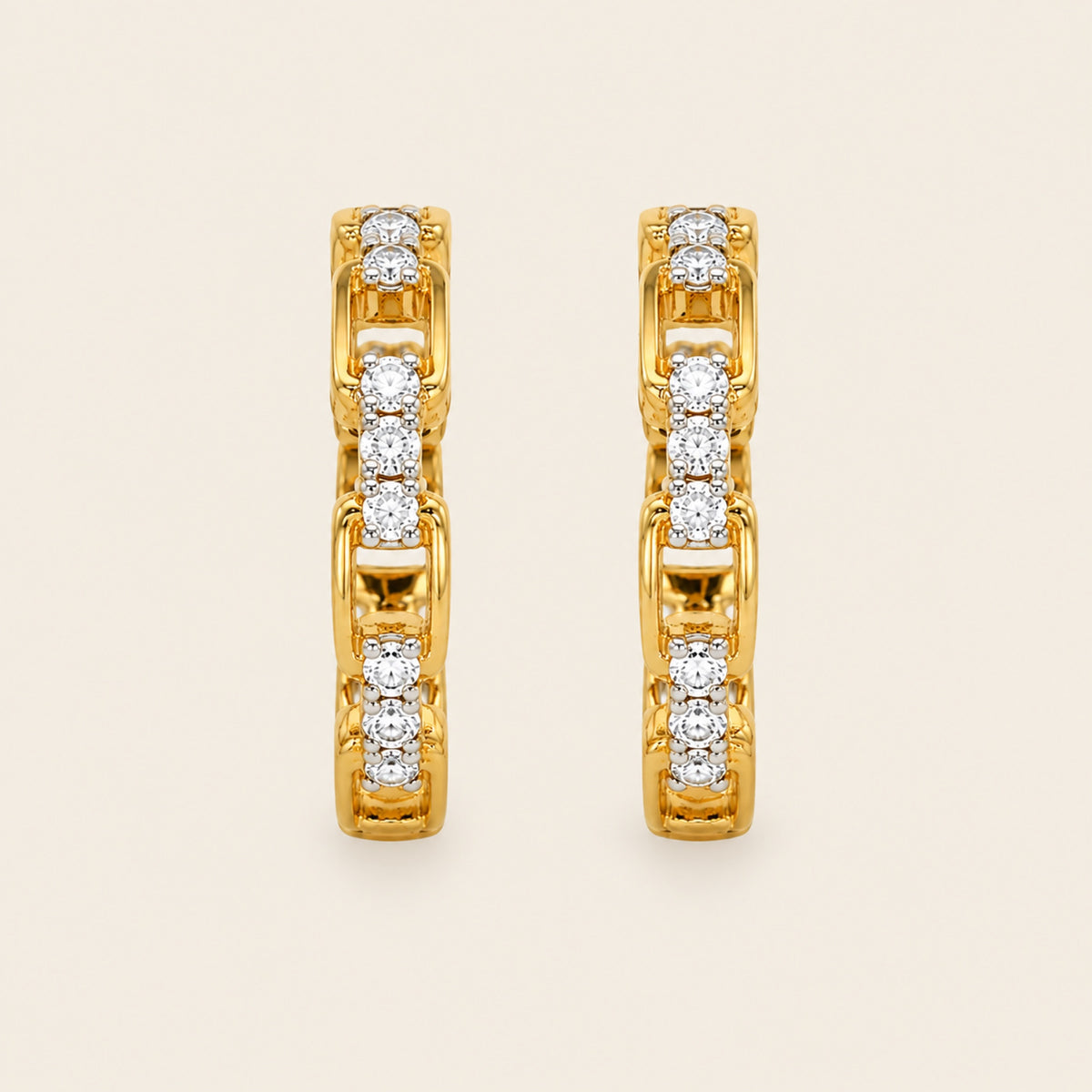 Carmen – Huggies de Oro Amarillo 14k con Diamante