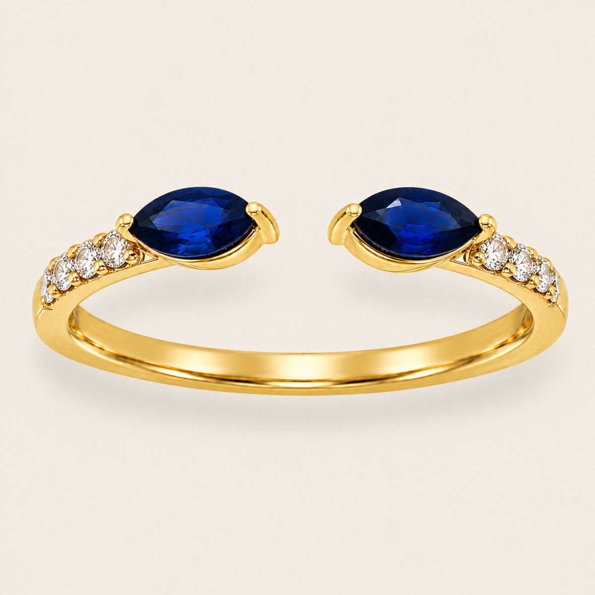 Anillo Ajustable de Oro Amarillo 14k con Piedras Marquise