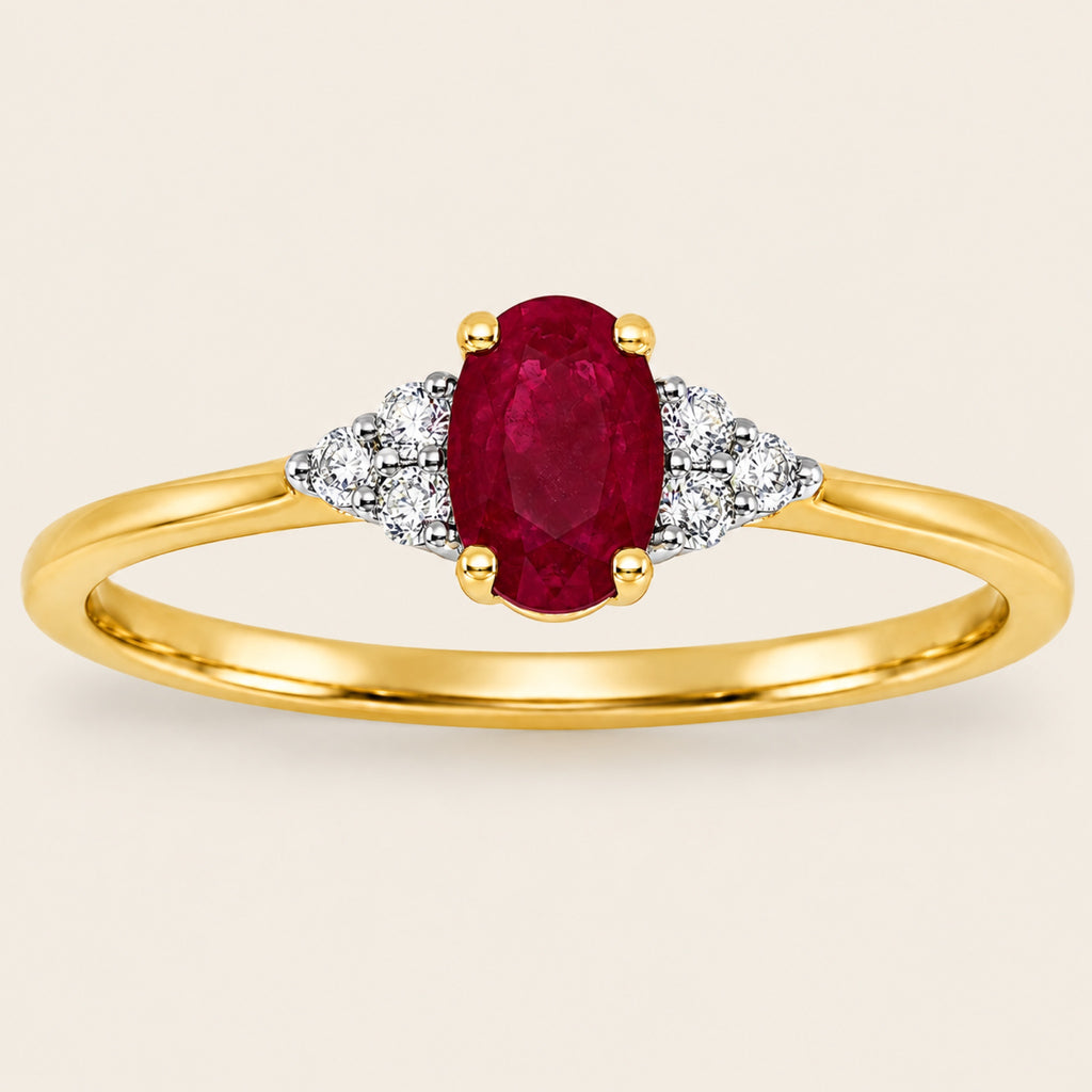 Sofia – Anillo de Oro Amarillo 14k con Rubí y Clúster de Diamantes