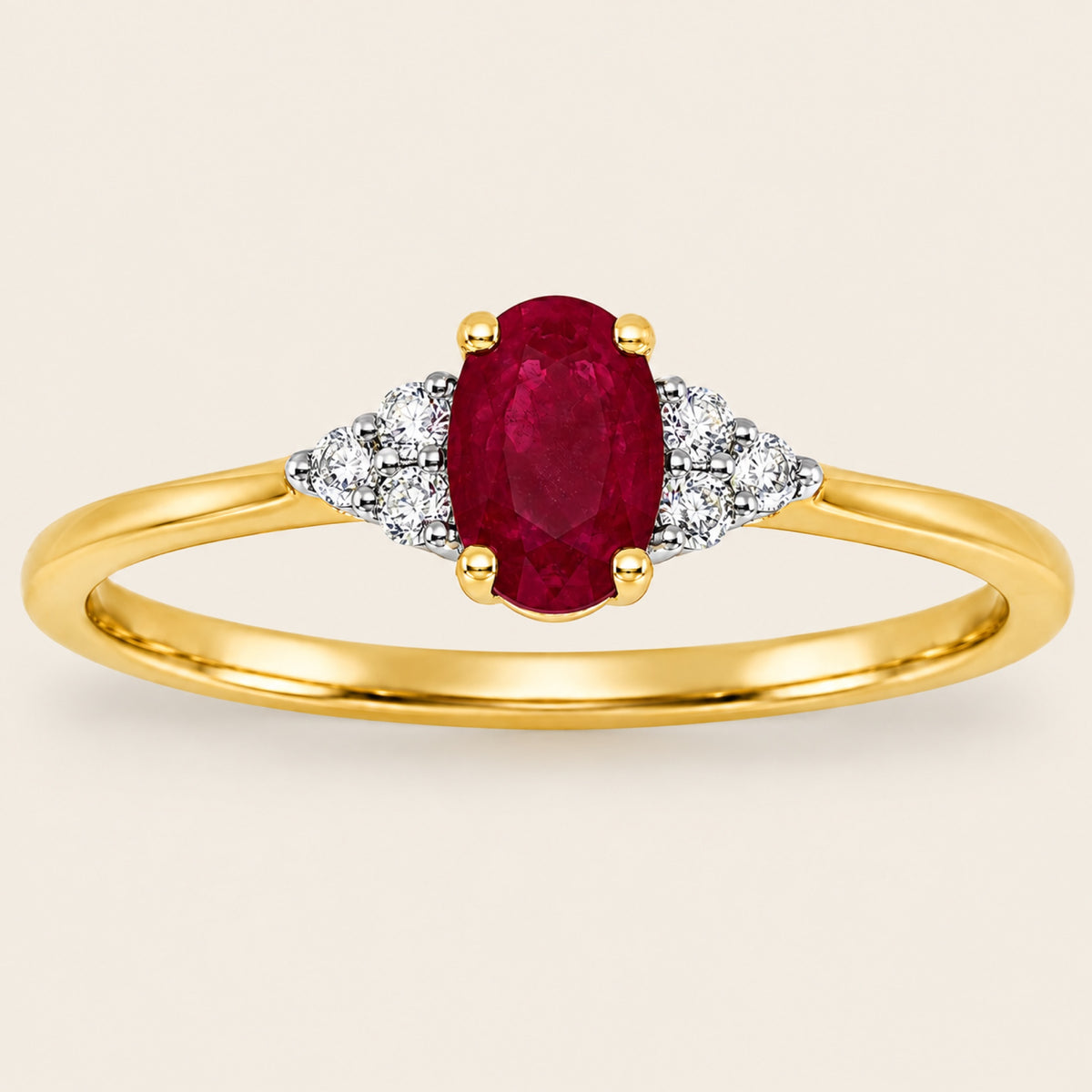Sofia – Anillo de Oro Amarillo 14k con Rubí y Clúster de Diamantes