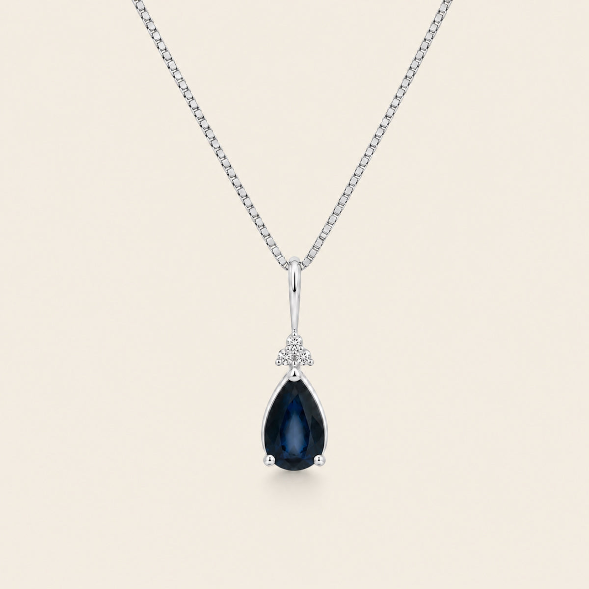 Azul – Collar de Oro Blanco 14k con Zafiro