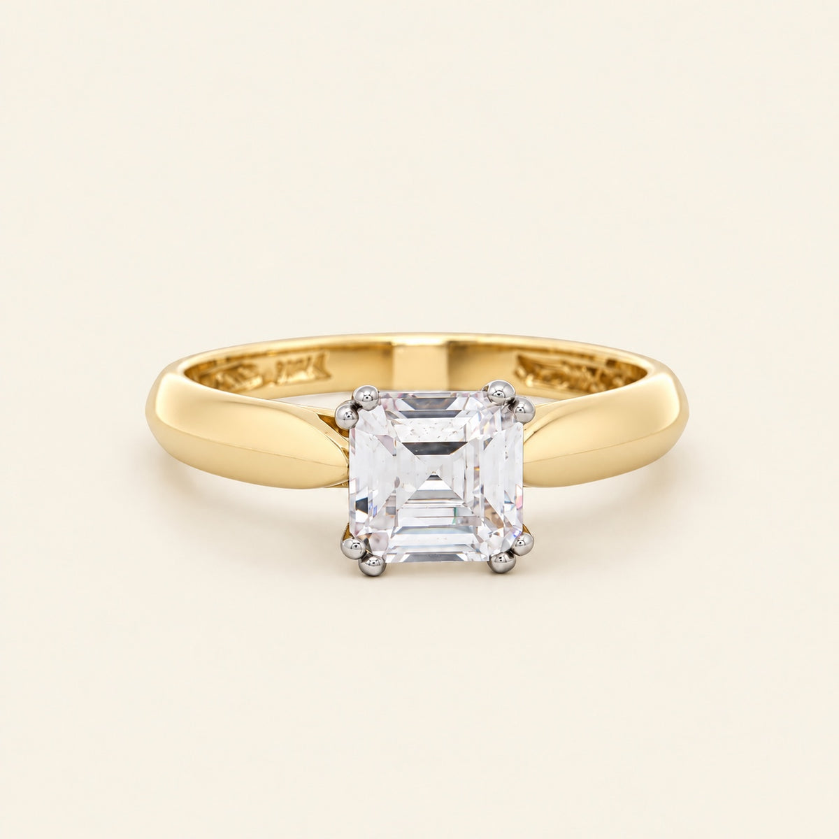 Anillo Solitario de Oro Amarillo 10k con Circonia