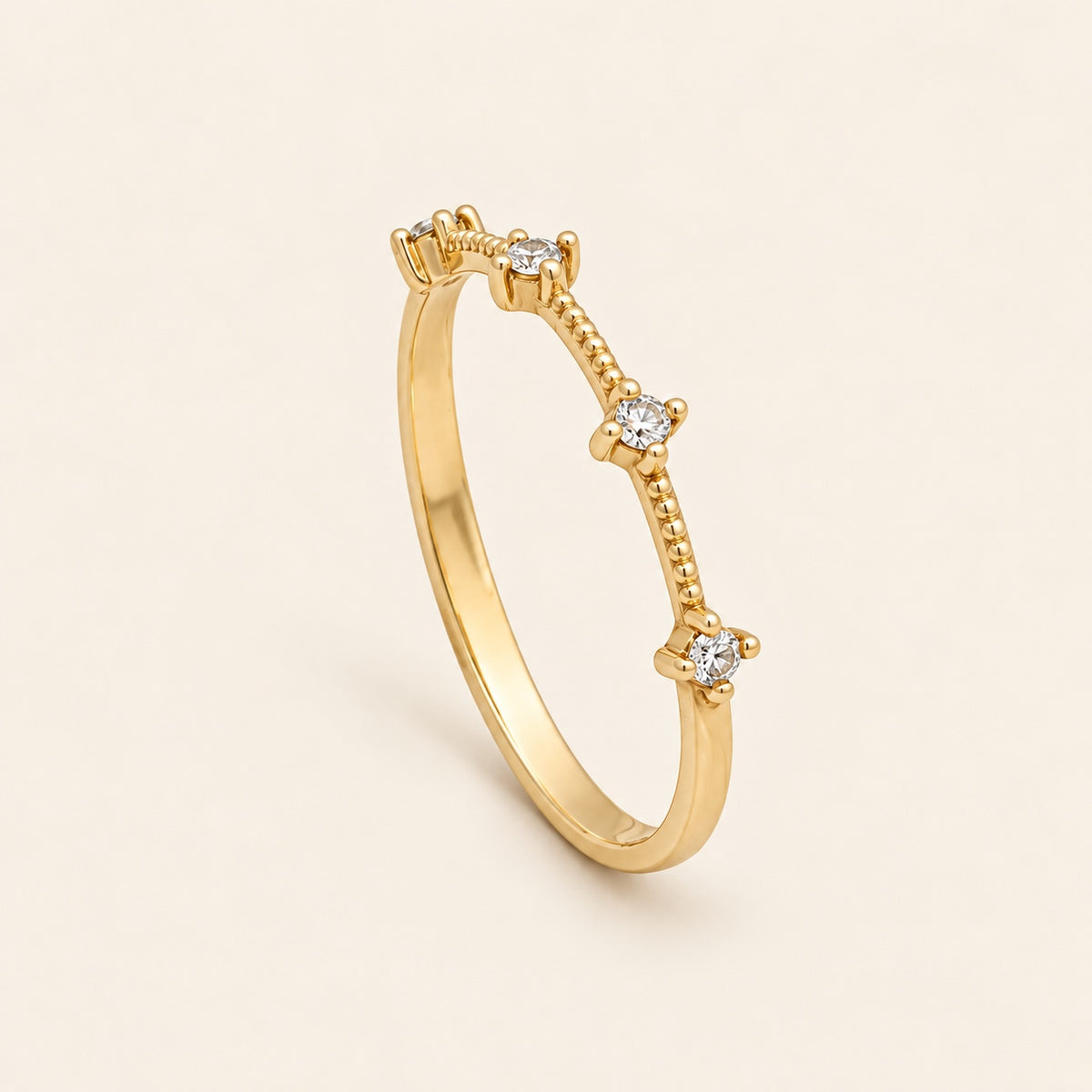 Anillo Fino de Oro Amarillo 10k con Piedras Pequeñas, Talla 7