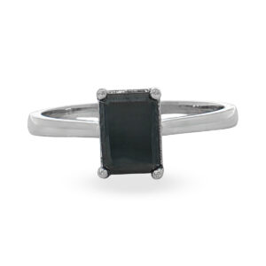 Anillo con Diamante Negro
